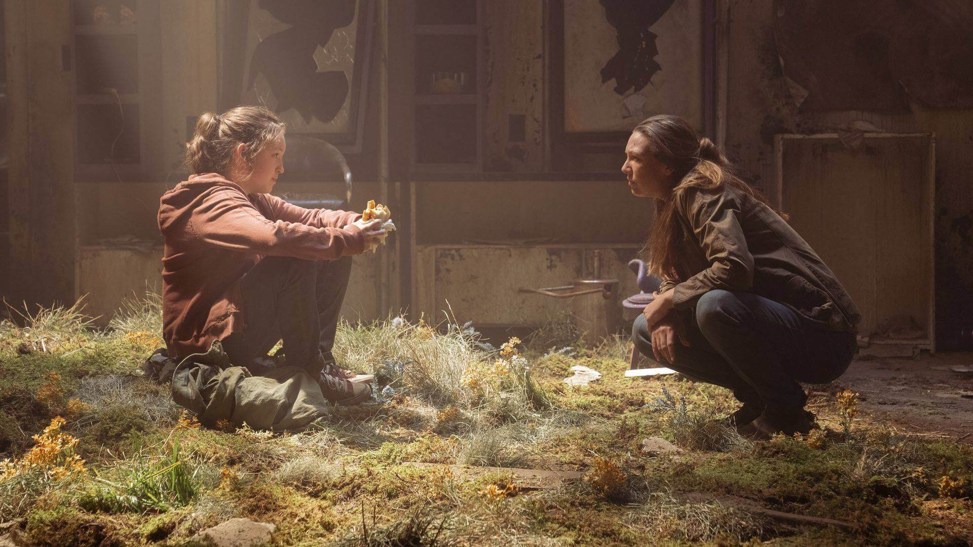 ellie e tess se olhando